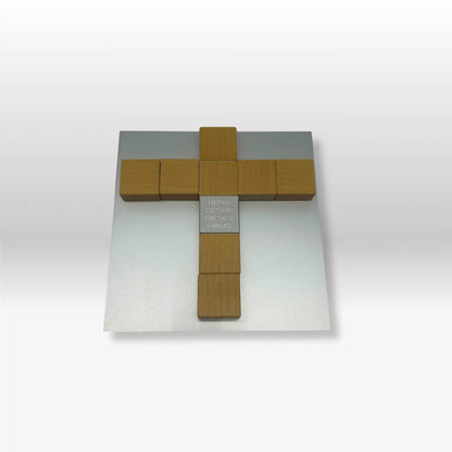 Holzkreuz auf Metaltafel mit Magnet "Herr segne dieses Haus"