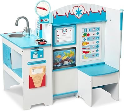 Melissa & Doug Arzt-Activity-Center – Holz-Spielzeug Arztkoffer / Medizinische Spielstation, Rollenspiel-Set für Kinder ab 3 Jahren