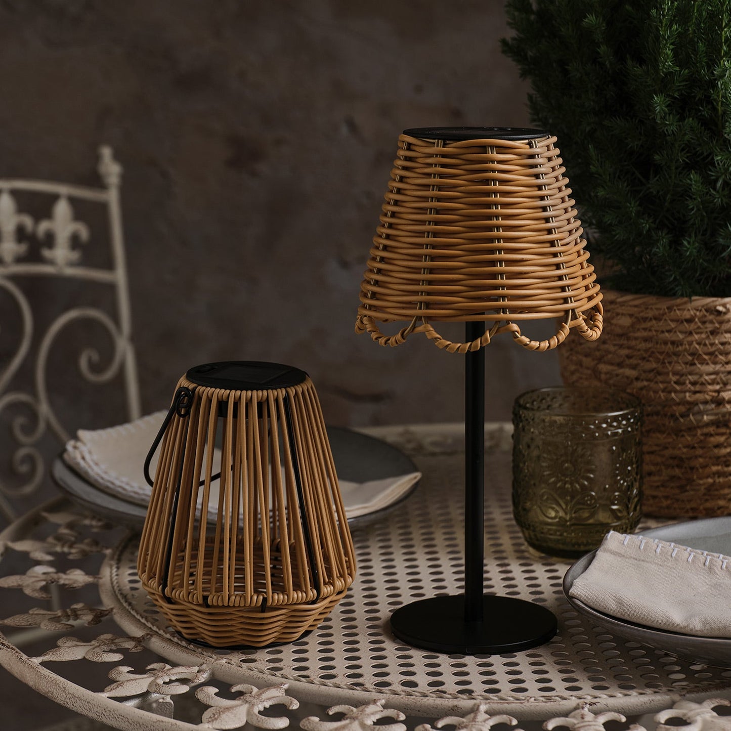Solar Tischleuchten Set in Rattan-Optik mit Hygge Laterne & Kurv Tischlampe