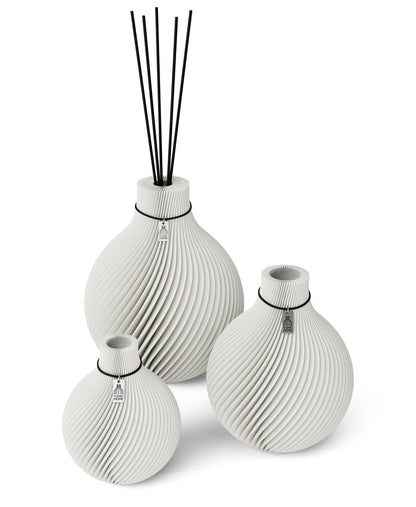 3 Vasen Set Duftvase Sphere Pure White 32 cm ICONIC HOME Schwarzes Band
