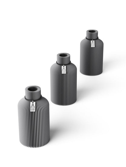 Tischvase Pure schwarzes Band Set 3 Vasen 15 cm dreamy gray ICONIC HOME