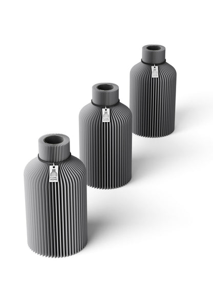 Tischvase Pure schwarzes Band Set 3 Vasen 17,5 cm dreamy gray ICONIC HOME